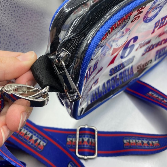 FOCO Philadelphia 76ers Sixers NBA Team Logo Stripe Clear Crossbody Bag Security - Picture 9 of 12